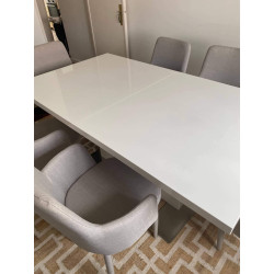 Mesa de casa de jantar