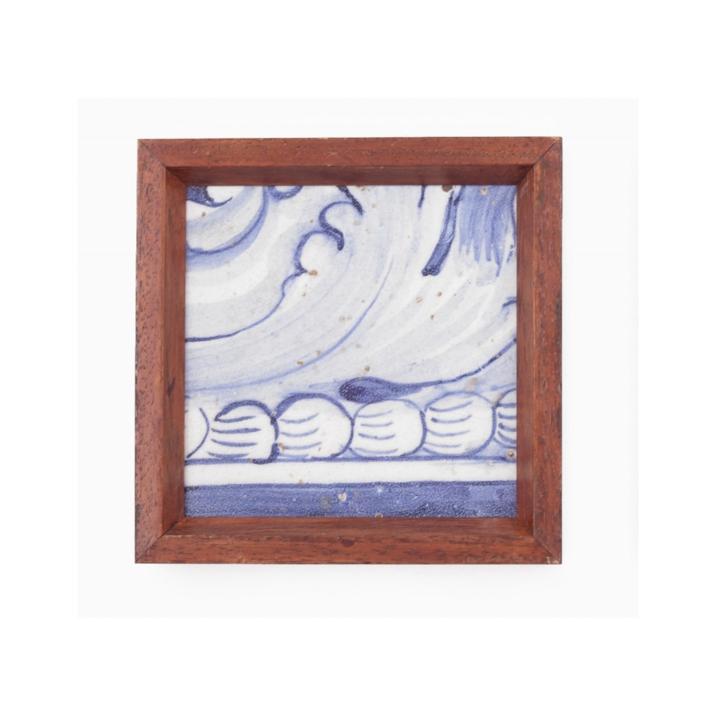 Azulejo emoldurado