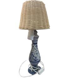 Table lamp