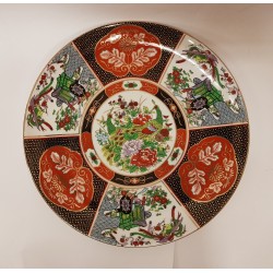 Prato em porcelana oriental